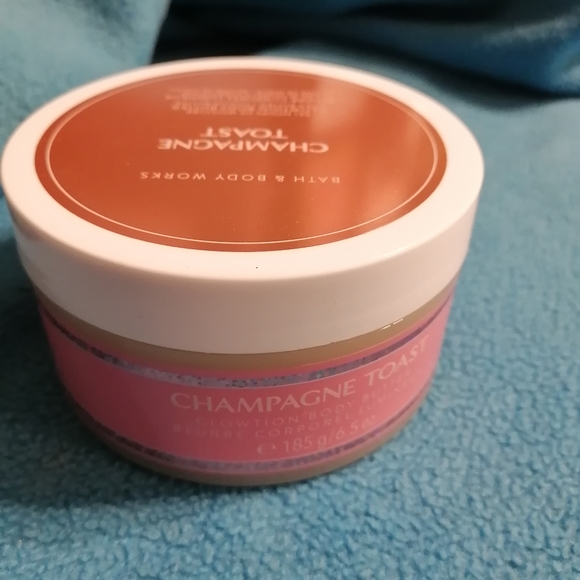 Glowtion Body Butter-Champagne Toast - Picture 2 of 3